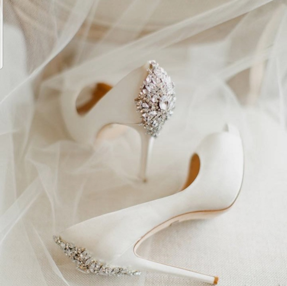 Badgley Mischka Wedding Shoes 💖